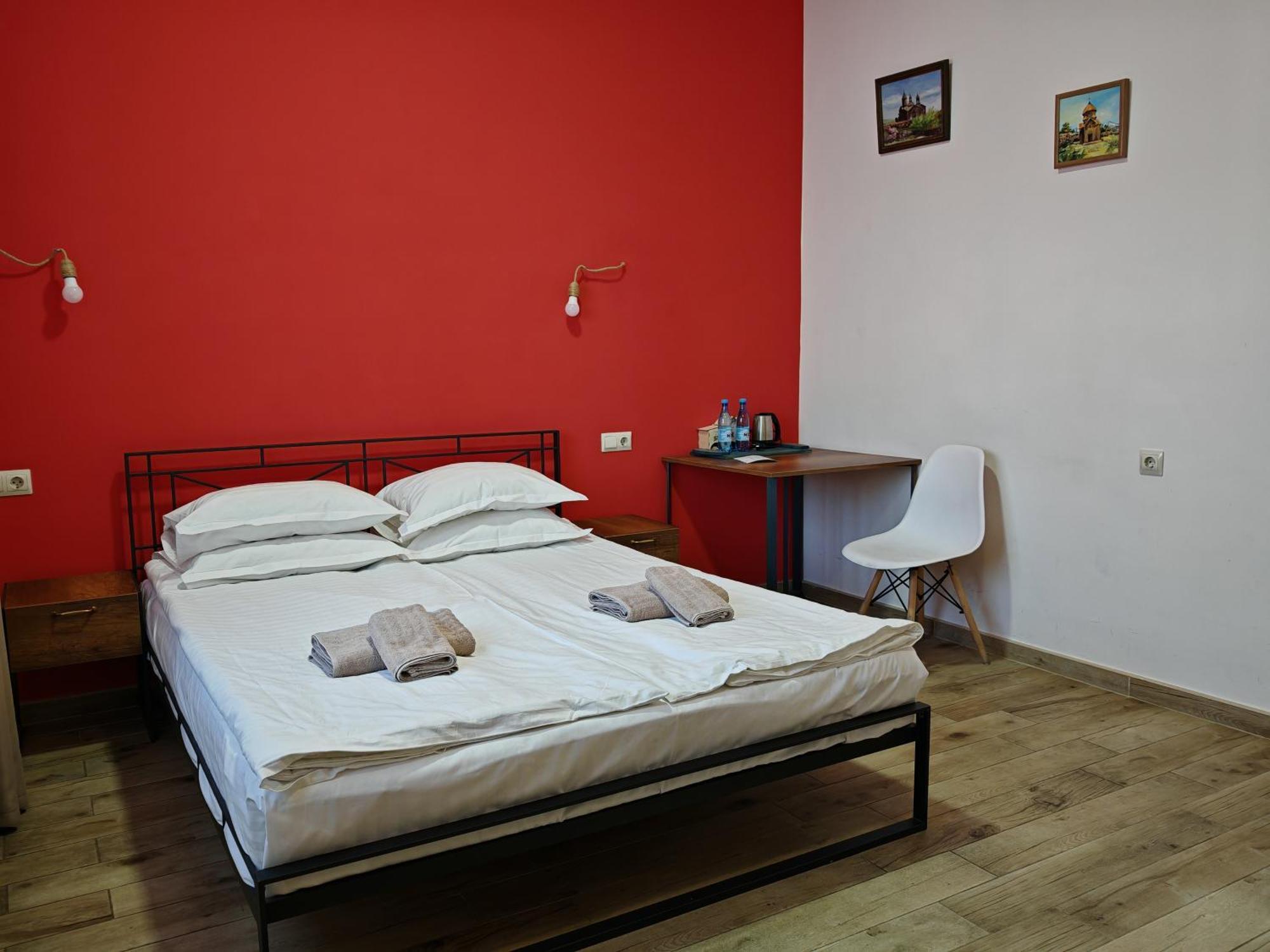 Blur Inn Gallery Ереван Экстерьер фото
